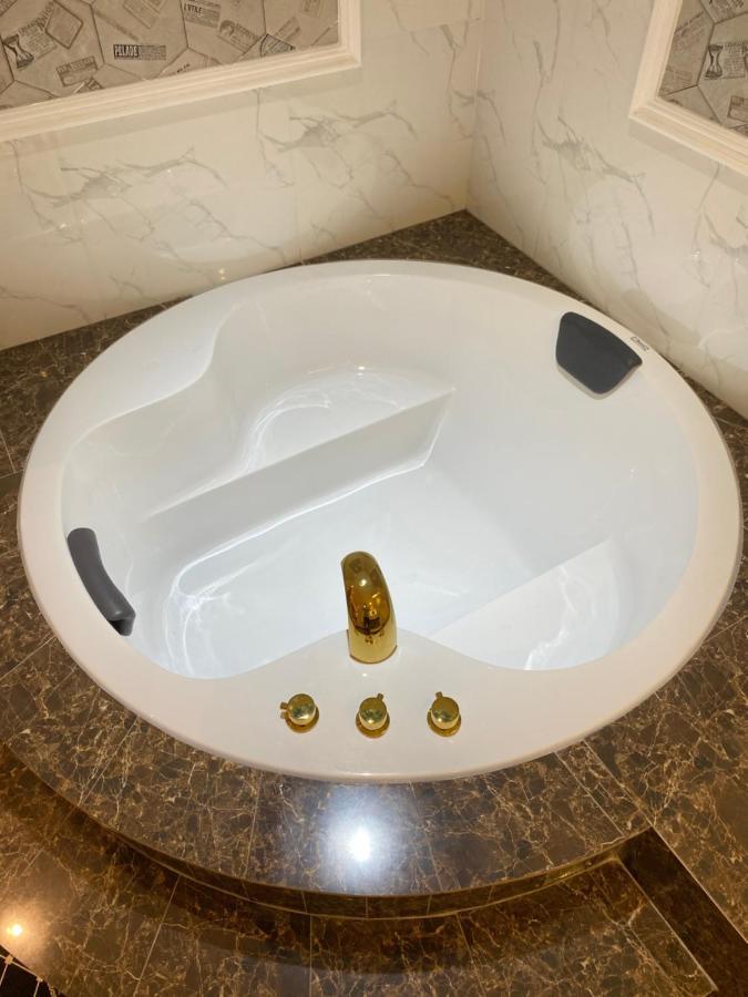 Phuoc Hung 1 Hotel Vĩnh Long Zewnętrze zdjęcie