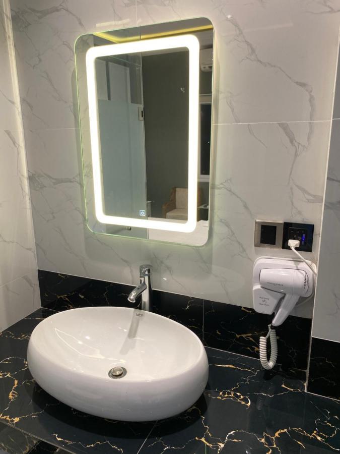 Phuoc Hung 1 Hotel Vĩnh Long Zewnętrze zdjęcie